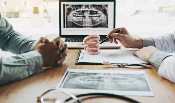 Best Emergency Dentist for Knocked-Out Tooth in Robertsde, AL
